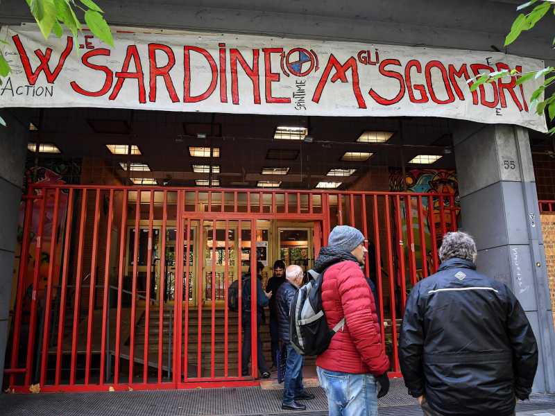 La sinistra cerca la pace tra Pd e M5s in Lazio. È la conferenza dello Spin Time