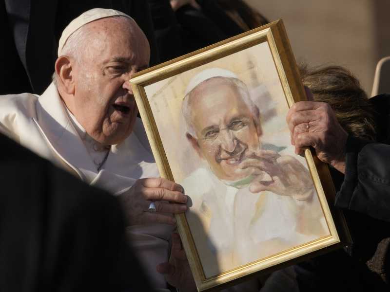 Un Papa pasticcione fa perfino simpatia, ma è mista a pena