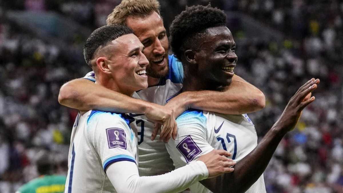 Immagine di Tutti fradici per il 3-1 della Francia, dell’Inghilterra non parla nessuno. Avanti così