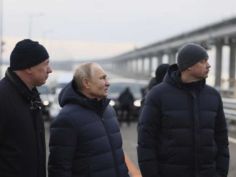 Dal ponte in Crimea Putin guarda fino a dove Kyiv può sconfinare