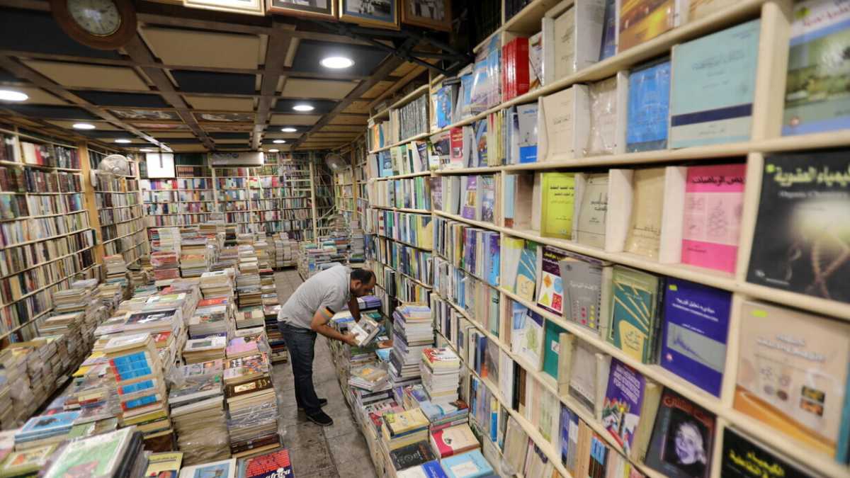 Immagine di Lettori, editori e libri in Italia hanno una caratteristica comune: la vita breve