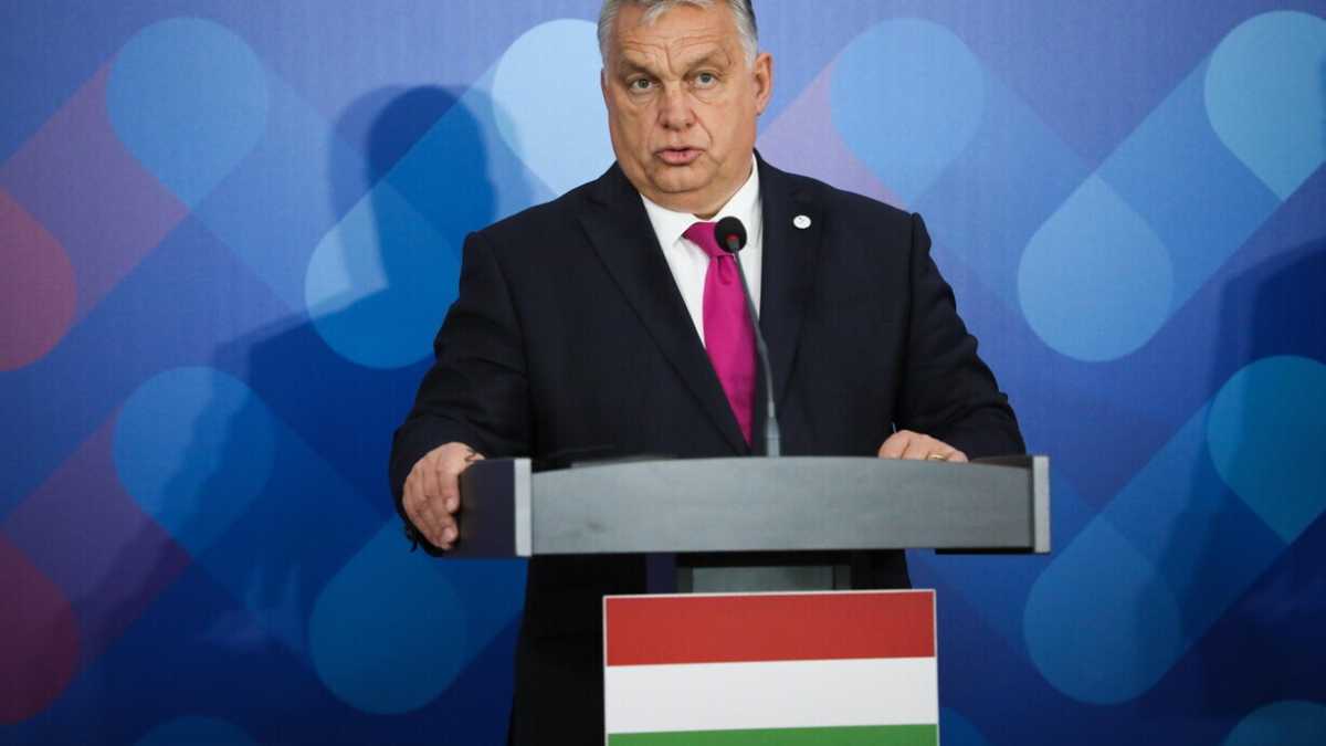 Immagine di Orbán toglie i veti per ottenere i fondi europei. Il successo dell’Ue