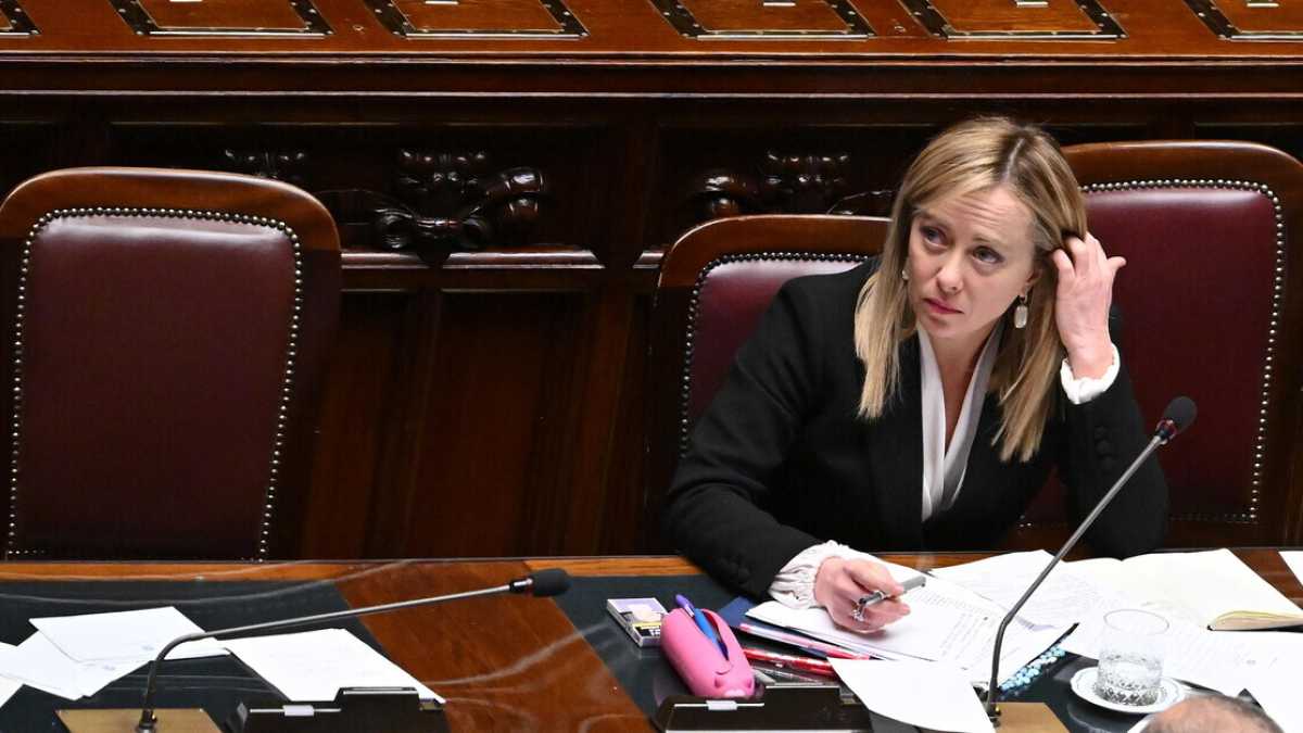 Immagine di Meloni a Bruxelles: "Sull’energia risposte inefficaci". Oggi il giudizio sulla manovra