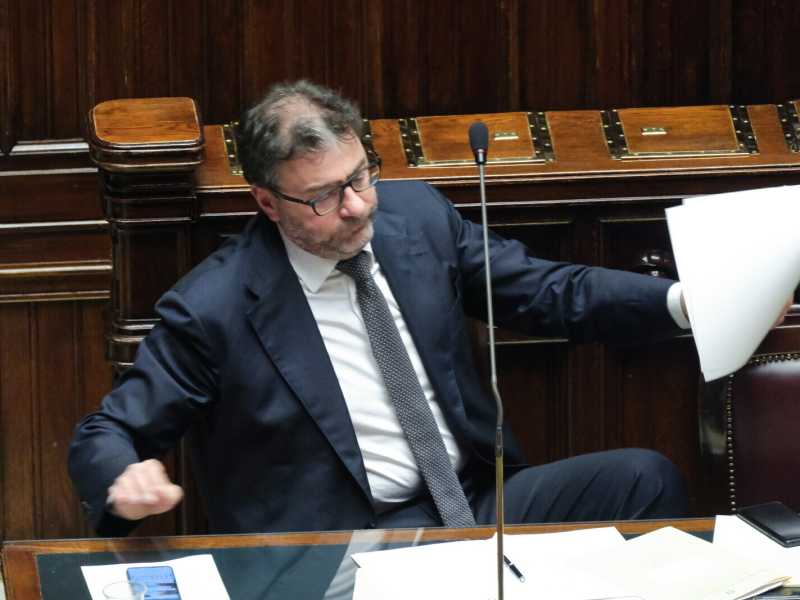 Giorgetti fa l'antieuropeista sul Mes, ma ora il governo è solo in Ue