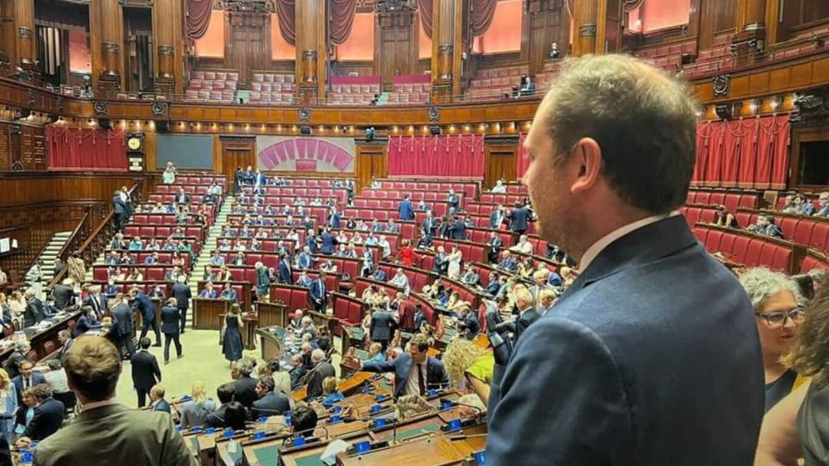 Immagine di Dalla proposta di matrimonio a Montecitorio al Mit: così la Lega scommette su Di Muro