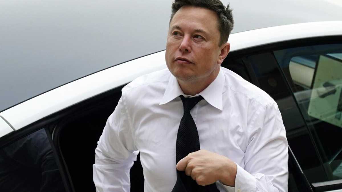 Immagine di Combattere il doxxing è corretto, ma Musk ha esagerato
