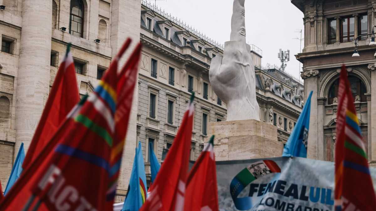 Immagine di Cambiano il lavoro, i consumi, l’idea del lusso. E il laburismo che fa?