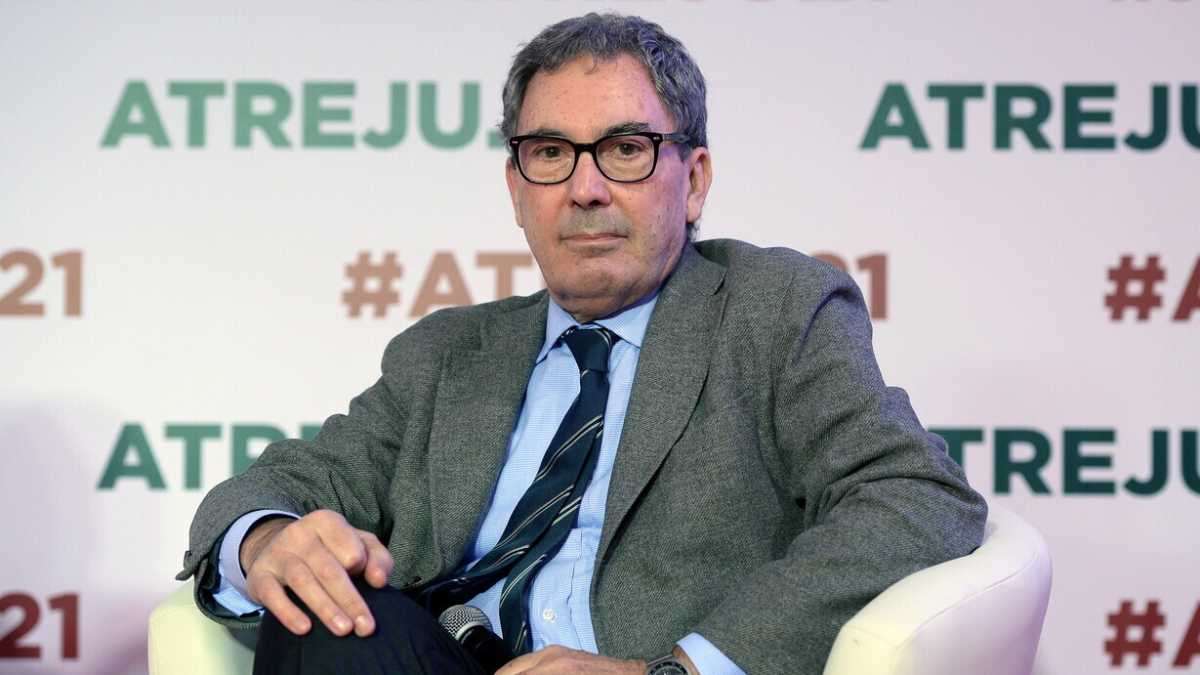 Immagine di Sul Covid "il governo Meloni ha preso atto di un cambio di fase". Parla il virologo Clementi