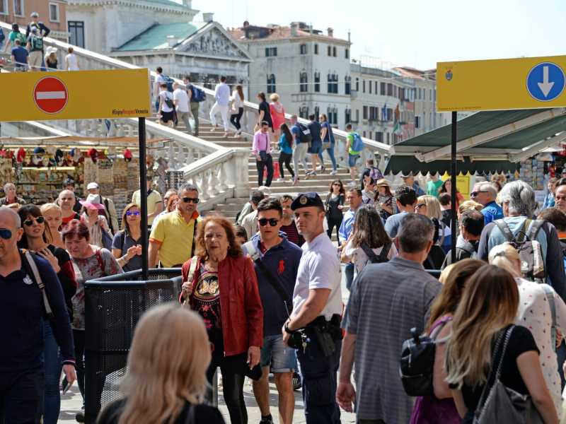 Venezia può tassare, ma per le città d’arte serve di più che una logica di balzelli