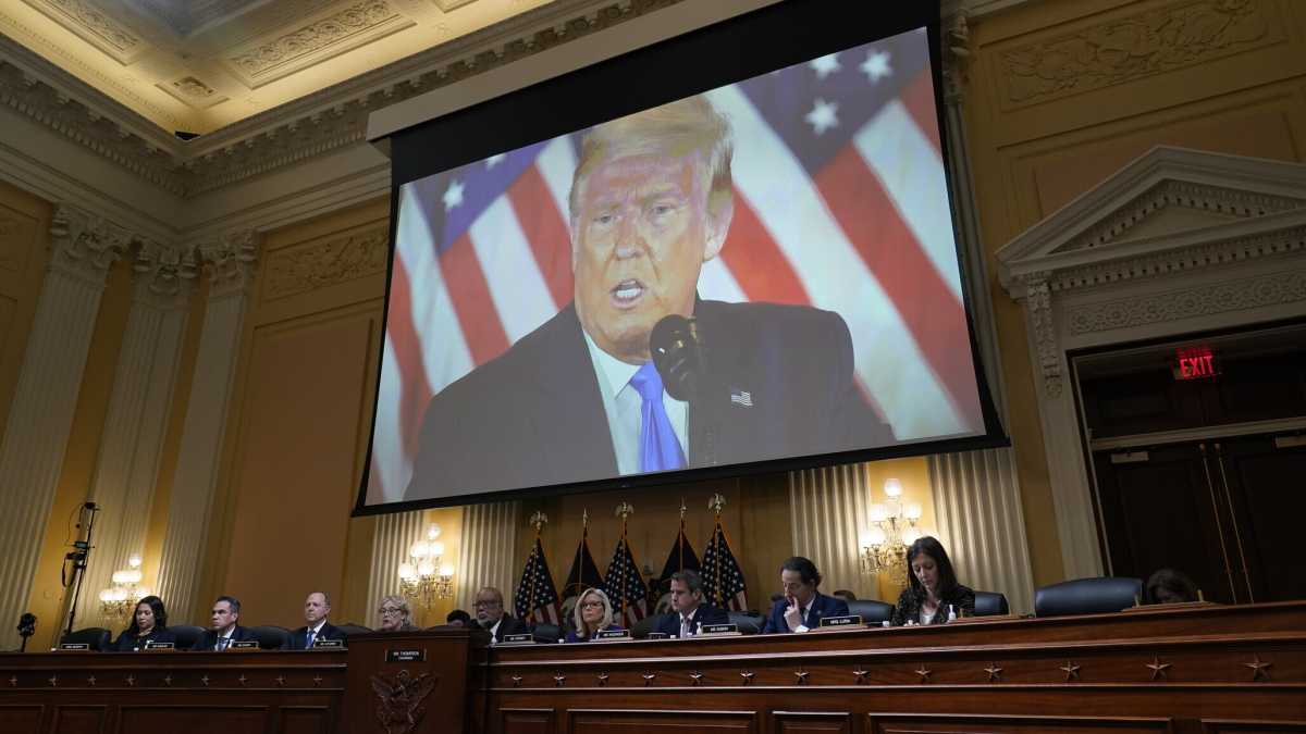 Immagine di Trump è messo male. Le responsabilità politiche e finanziarie dell’ex presidente