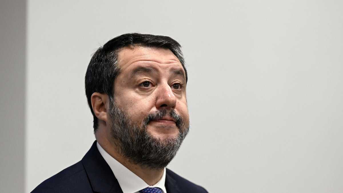 Immagine di Il figlio di Salvini è stato rapinato a Milano: "Purtroppo capita a tutti"