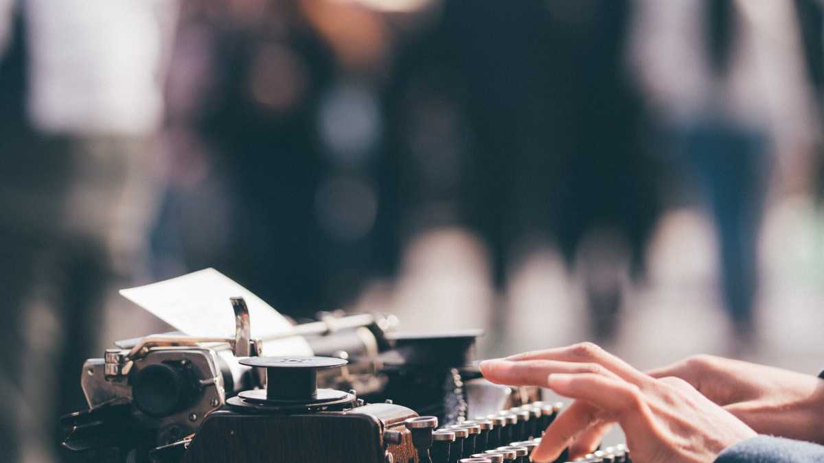 Immagine di Scrivere o smettere di scrivere. Questo è il problema nell’Italia letteraria