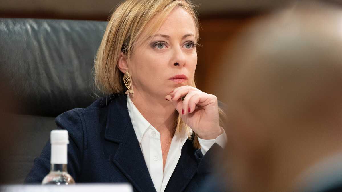 Immagine di Il sottile fastidio di Meloni per l’uscita di La Russa (e Rauti) sul Msi