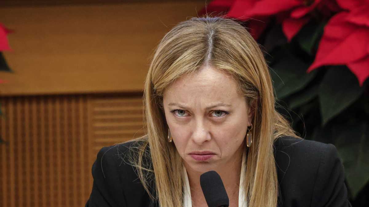 Immagine di Meloni nega la realtà, ma un condono è un condono (è un condono)