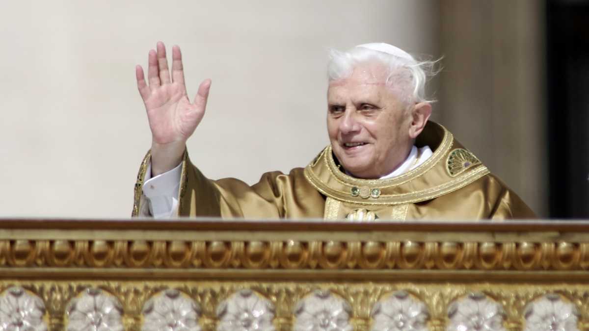 Immagine di Effetto Ratzinger. Un pontificato in dissolvenza incrociata