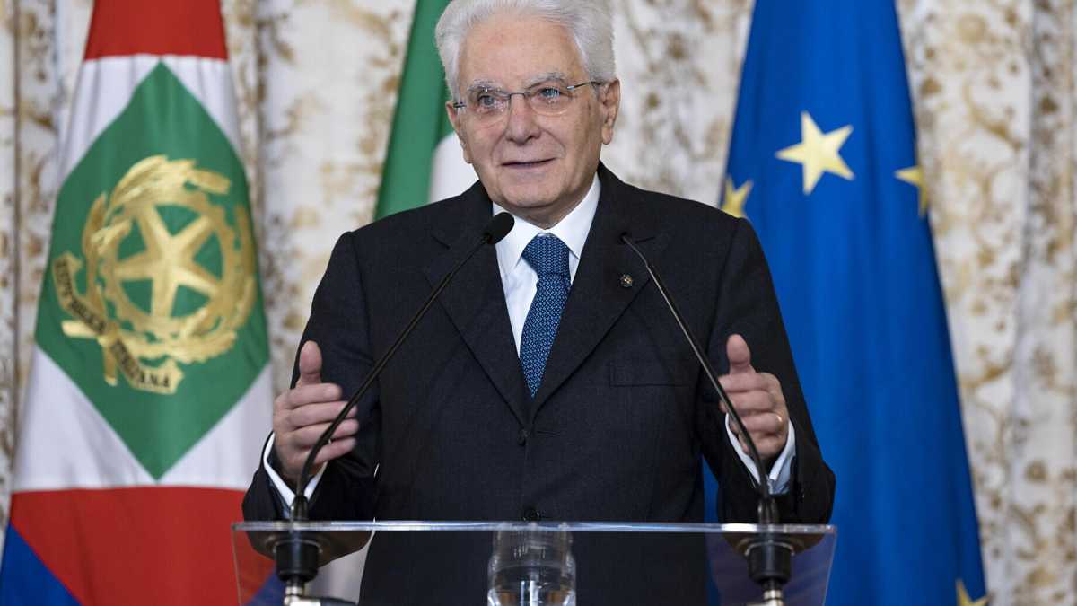 Immagine di Il cordoglio di Mattarella per la morte di Ratzinger: "Ha segnato la vita della Chiesa. L'Italia perde un pastore"