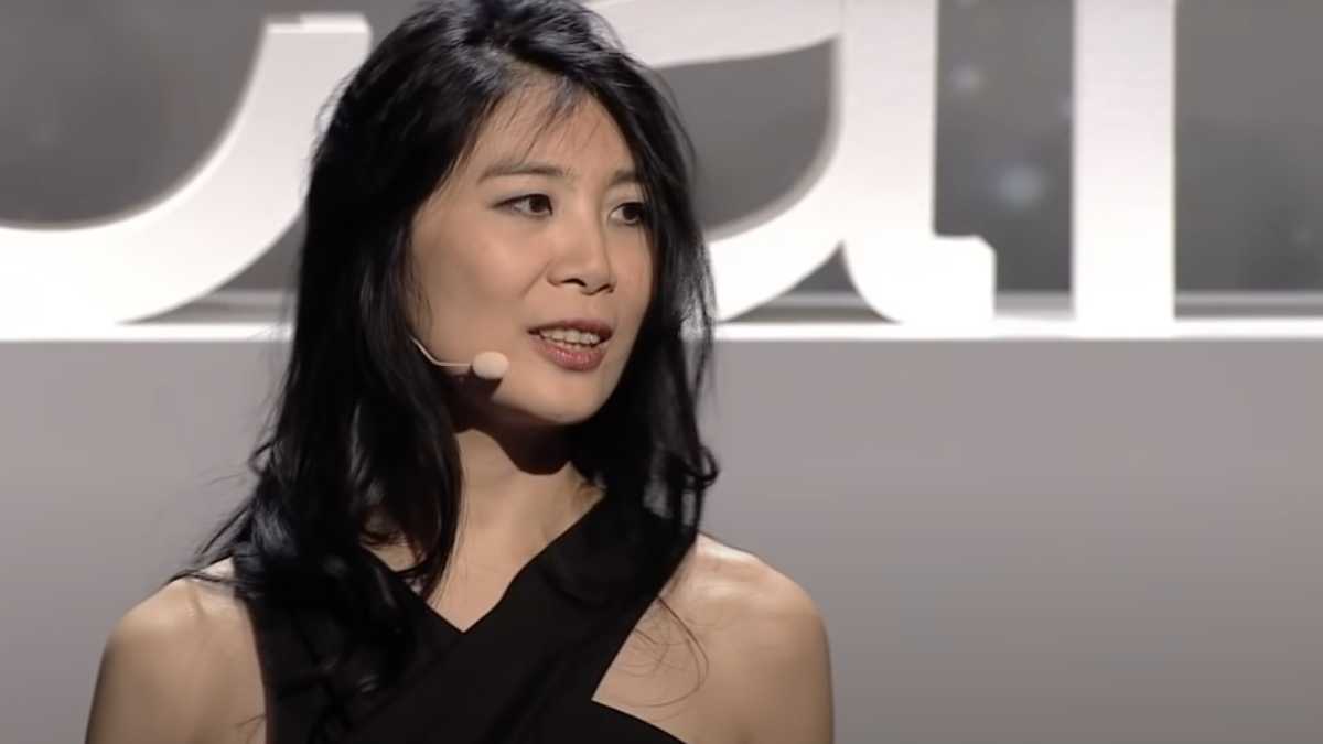 Immagine di La violinista Zhang Zhang sulla "polizia del linguaggio": "Sono dei bigotti"