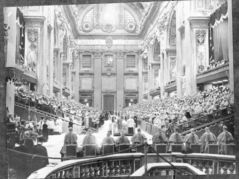 Basilica di San Pietro, apertura del Concilio Ecumenico Vaticano II, sotto il pontificato di papa Giovanni XXIII, 11 ottobre 1962 (ANSA)&nbsp;<br />