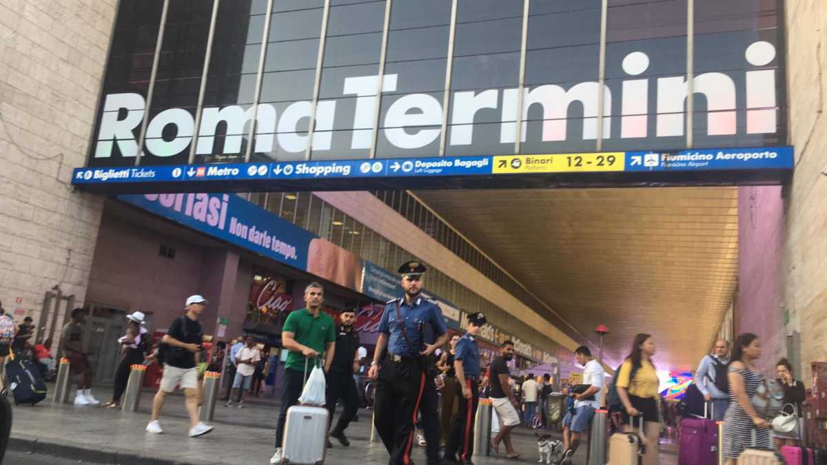 Immagine di Roma Termini: stupri, coltellate e rapine. L'inventario dell'insicurezza