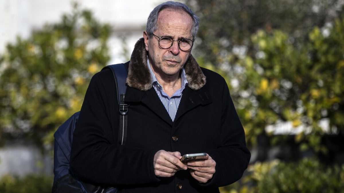 Immagine di Il caso Report riaccende la guerra di Crisanti a Zaia in Veneto