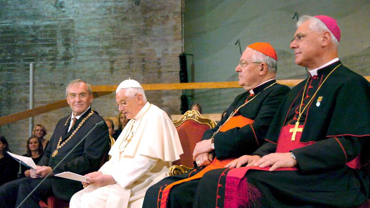 Immagine di Benedetto VXI a Ratisbona: il discorso che ha segnato il pontificato