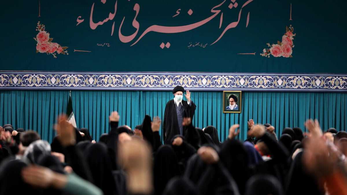 Immagine di I nostri occhi chiusi di fronte alla rivolta contro il Dio islamico