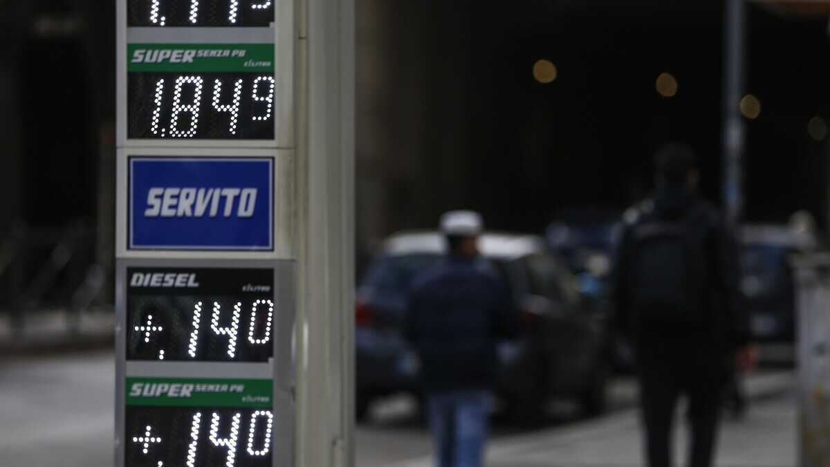 Immagine di La benzina a 2,5 euro al litro? L’unica speculazione è quella mediatica