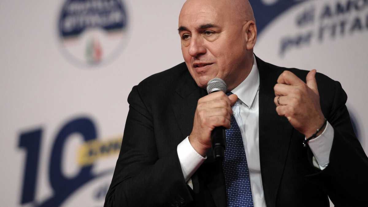 Immagine di Il ministro della Difesa contro la propaganda di Mosca sulle mine. Ben fatto