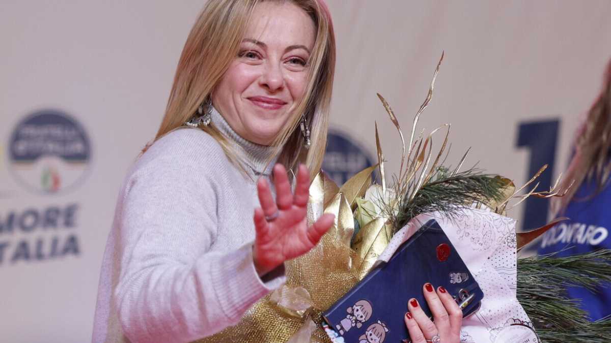 Immagine di Il partito di massa: una volta la Dc, oggi, ma in modo diverso, FdI