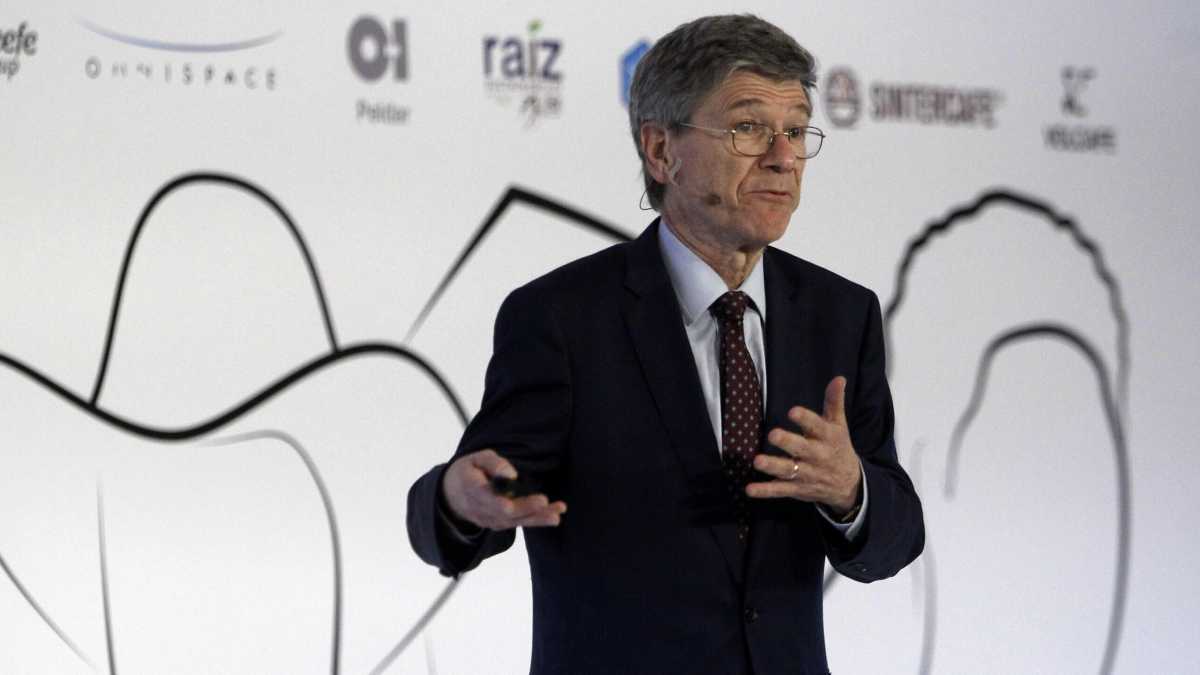 Immagine di Collusioni fra destra e sinistra nelle cheerleader americane di Putin. Il caso Jeffrey Sachs