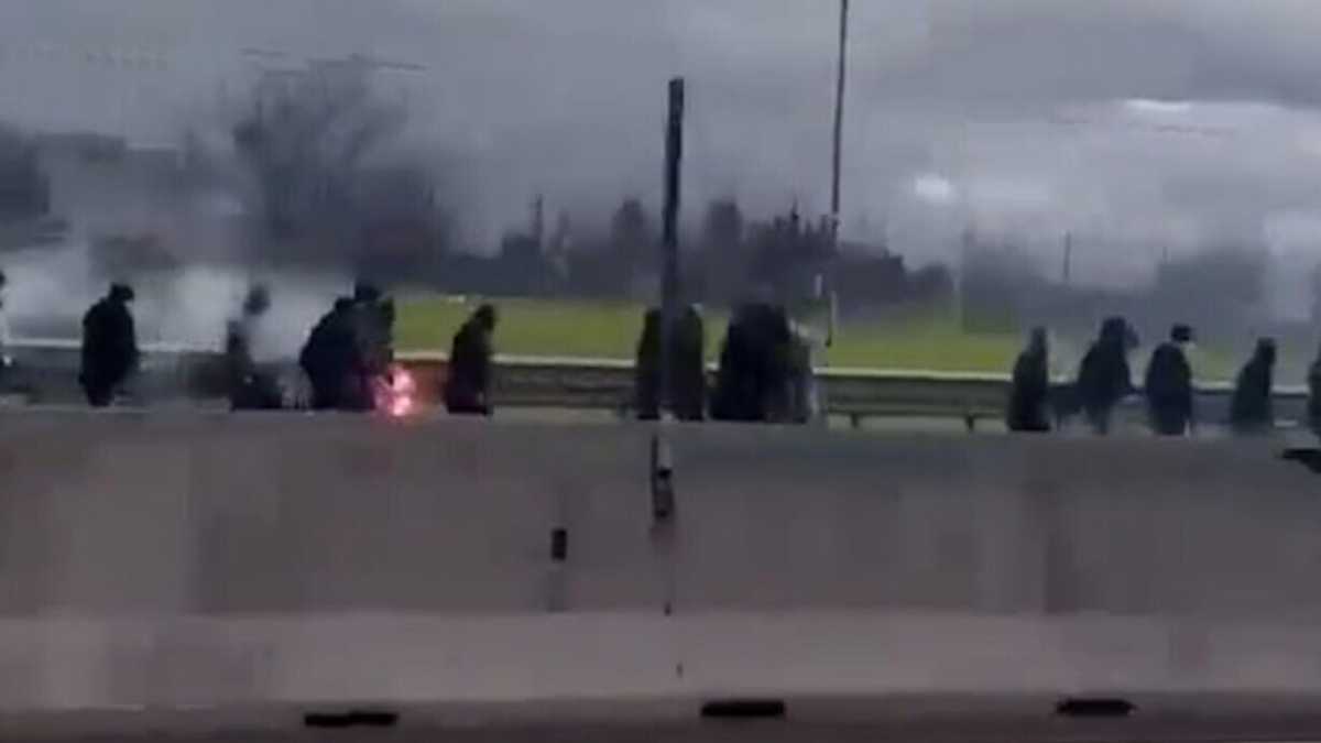 Immagine di Il Far West di pseudo tifosi sull’A1 è incivile, ma il rigurgito manettaro è peggio