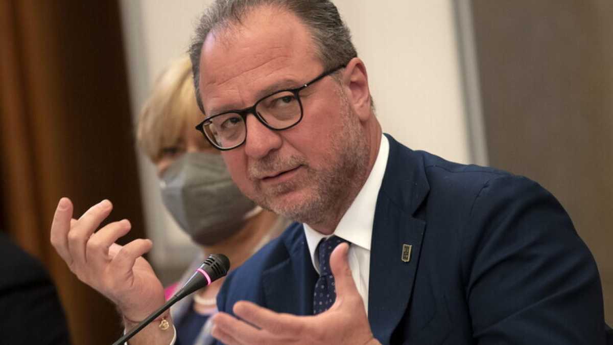 Immagine di Mulè a Meloni: “Forza Italia è leale, ma il governo ha la logorrea”