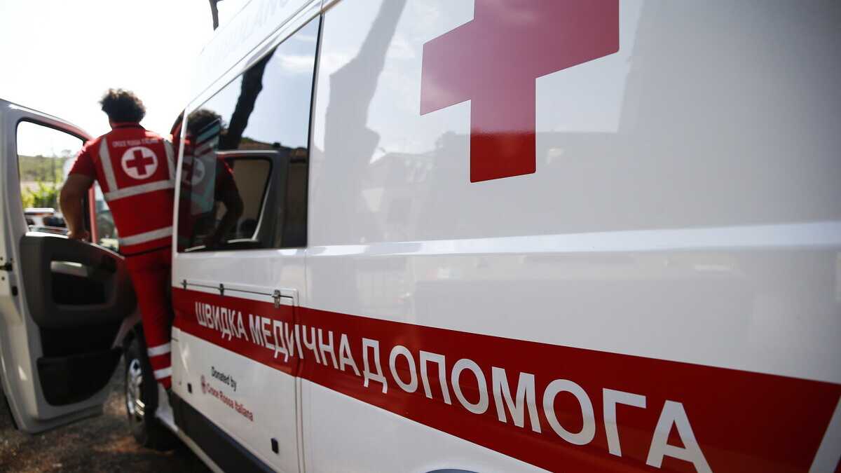 Immagine di Dalla Val Camonica a Odessa, storia di un operatore della Croce Rossa
