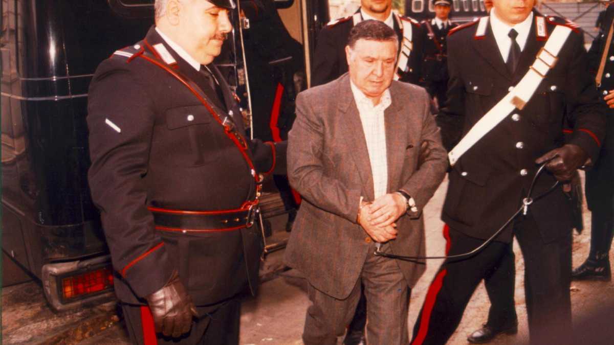 Immagine di "Cosa nostra fu sconfitta nel '93. Oggi le mafie sono altre". Parla lo storico Lupo