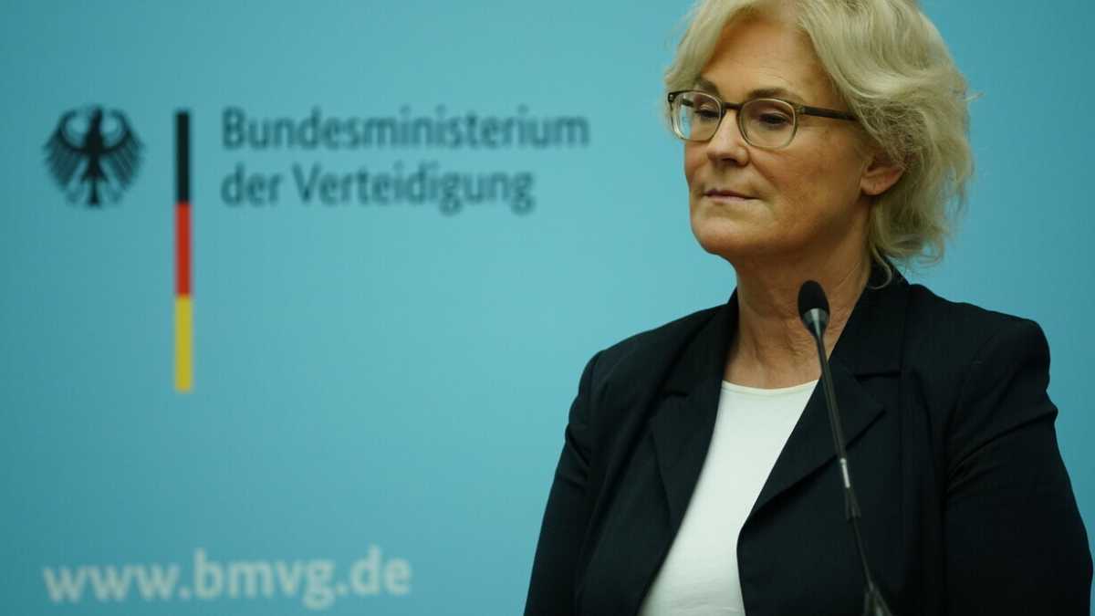 Immagine di Cala il sipario su Christine Lambrecht, ministra della Difesa di Scholz