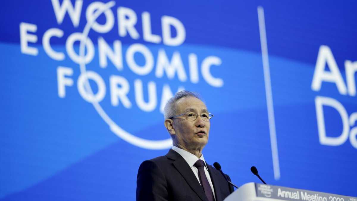 Immagine di La Cina a Davos prova a riaprire le comunicazioni col mondo