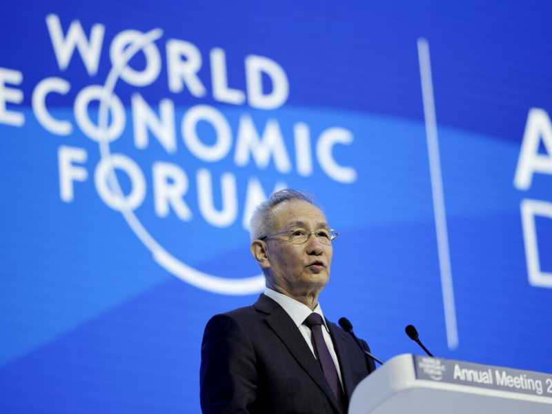 La Cina a Davos prova a riaprire le comunicazioni col mondo