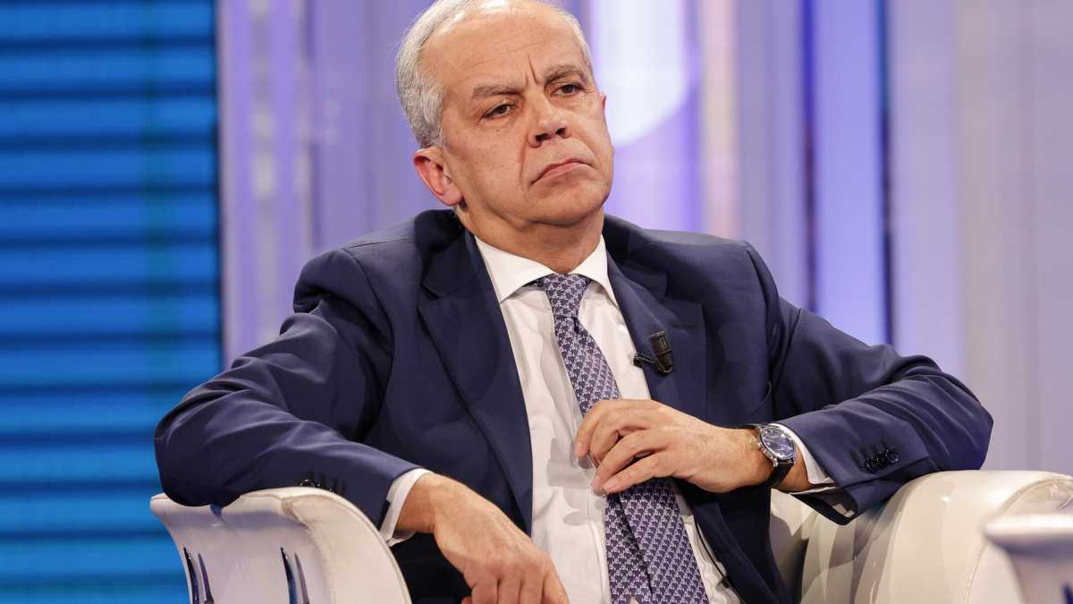 Immagine di Piantedosi: "Nessuno ha mai voluto limitare le intercettazioni nei reati di mafia"