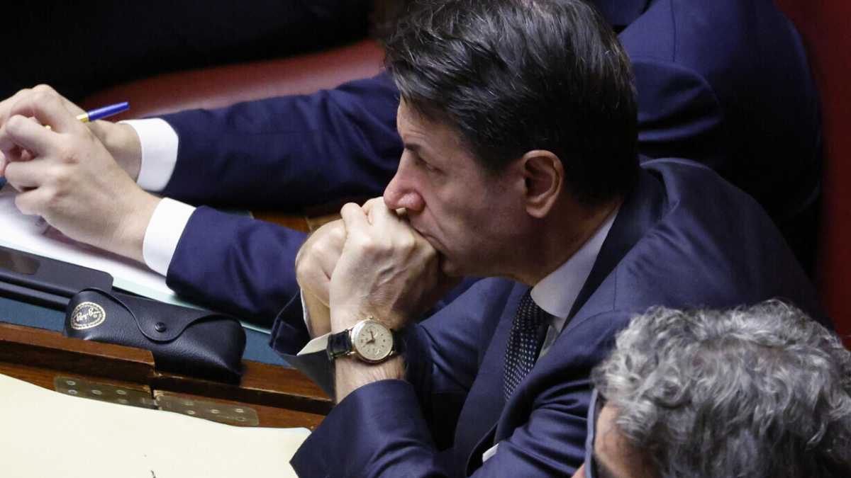 Immagine di Esclusa dalla parlamentarie, Claudia Majolo (con Borrè) è pronta a fare causa al M5s