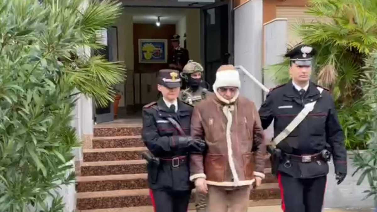 Immagine di La penultima livella: anche i demoni più feroci prima o poi si ricoverano