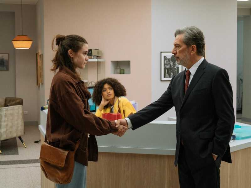 Una foto di scena di "Call my agent - Italia" (Ansa)