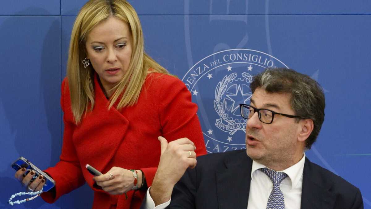 Immagine di Il cacciavite di Meloni al Mef: via Rivera, senza commissariare Giorgetti
