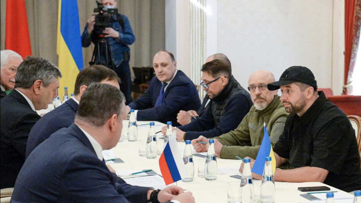 Immagine di Per Zelensky la fedeltà non è un capriccio, è sicurezza. La storia di Kireev