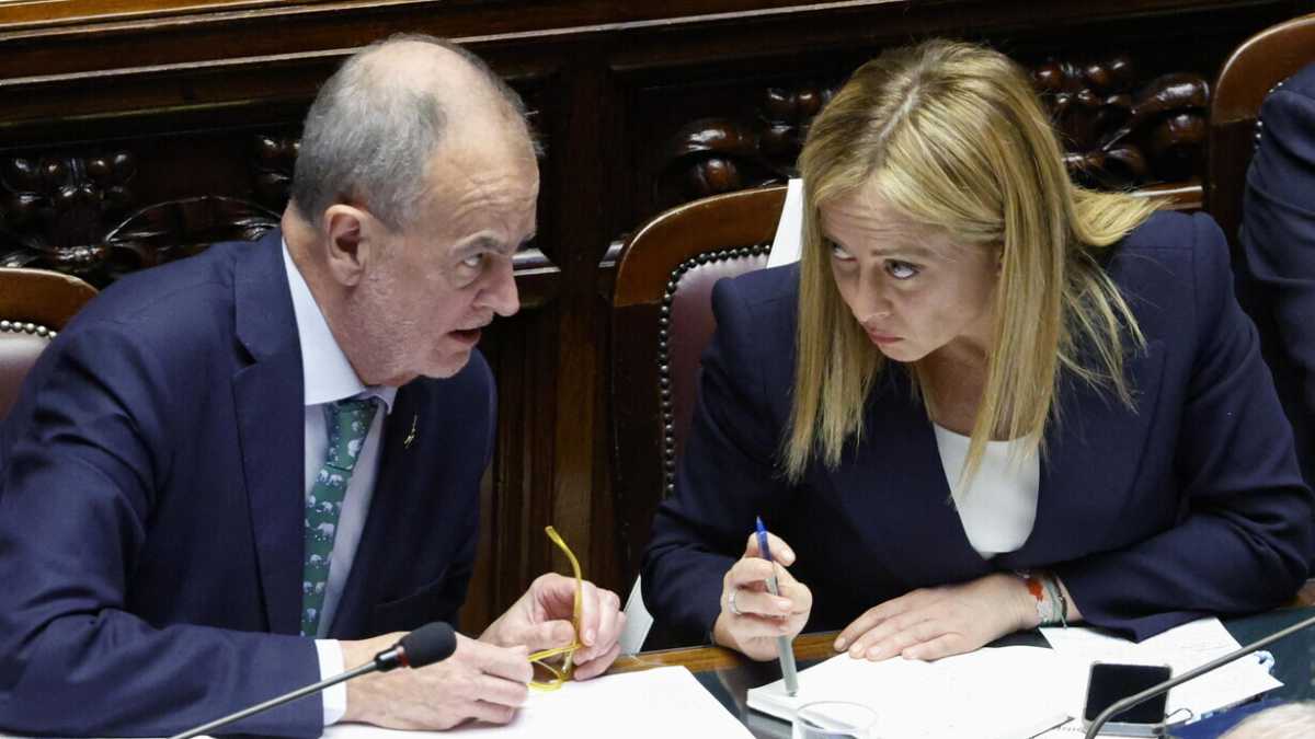 Immagine di L'Ue sollecita Meloni sui balneari: per la premier però rimane una "questione complessa"