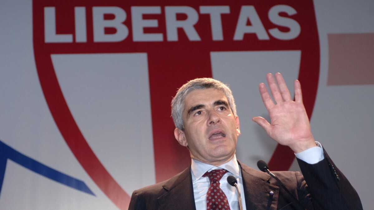 Immagine di Pier Ferdinando Casini, "l'ultimo democristiano", si racconta