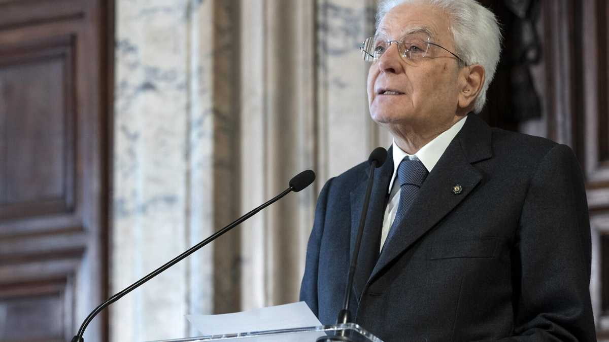 Immagine di Mattarella, i magistrati e il partito della gogna, vero nemico della Carta