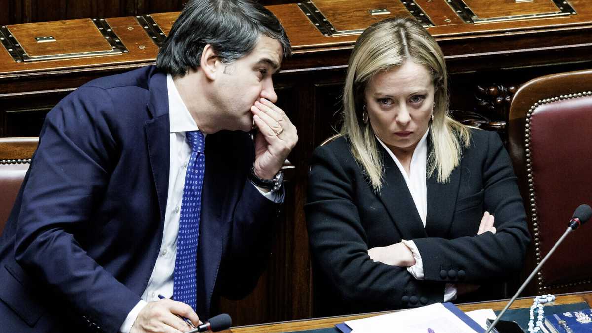 Immagine di La retromarcia di Meloni sui balneari ha due ragioni: Pnrr in bilico e Corte di giustizia europea