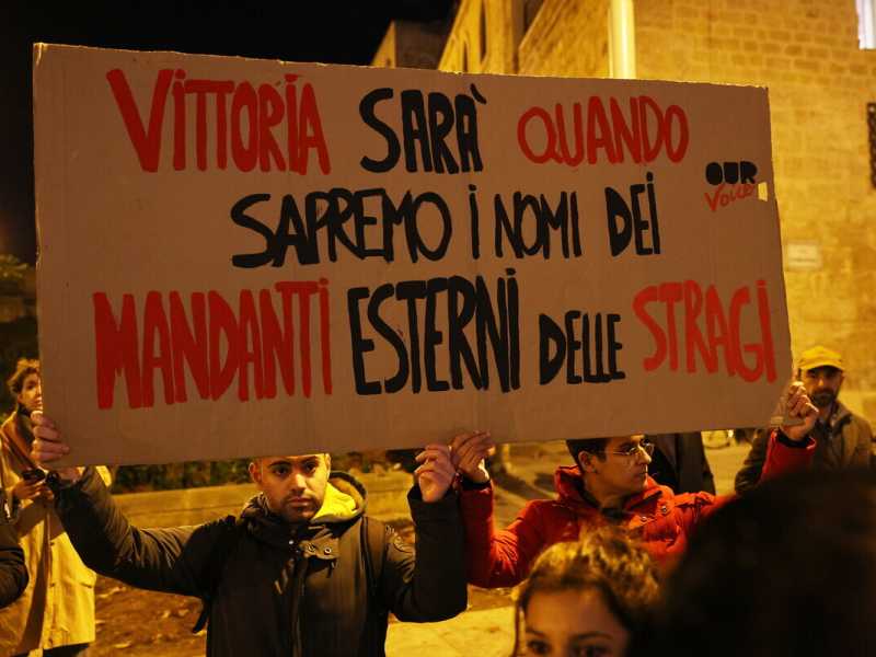 Stato vs mafia. Perché vogliamo per forza perdere