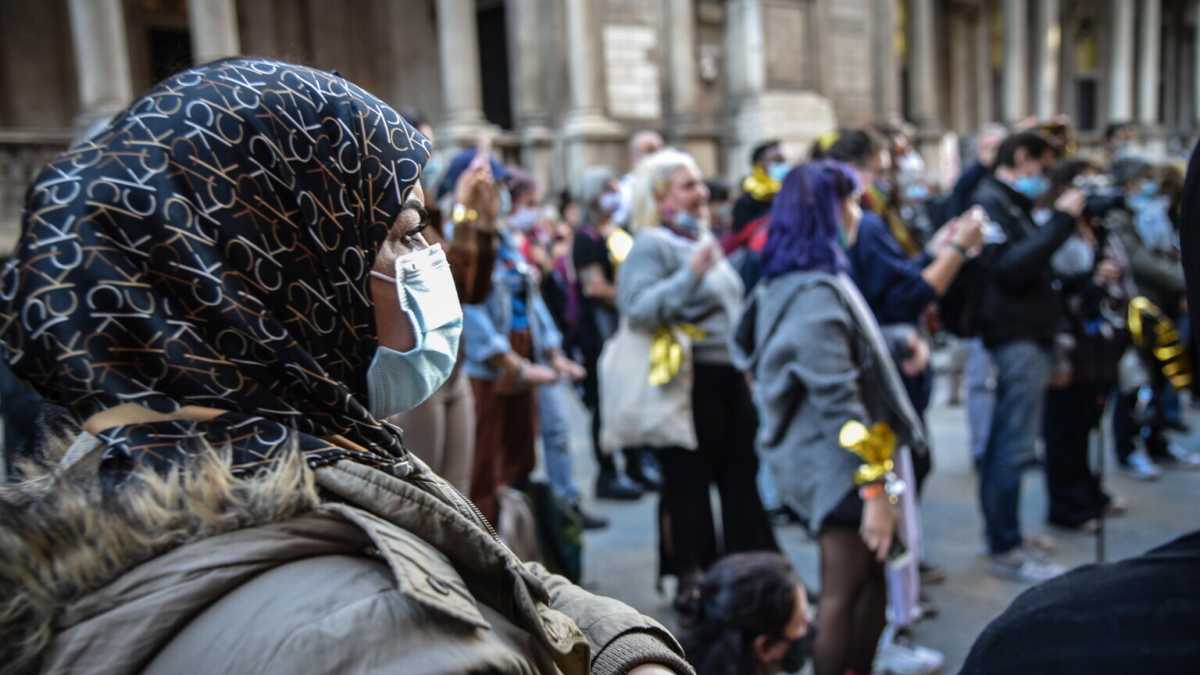 Immagine di A Milano mancano personale e risorse per la regolarizzazione degli immigrati