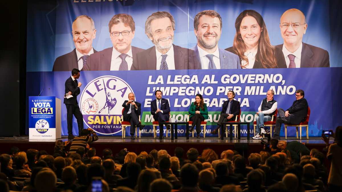 Immagine di Giorgetti: "Bollette giù del 40 per cento". La Lega di Salvini continua la sua operazione rilancio